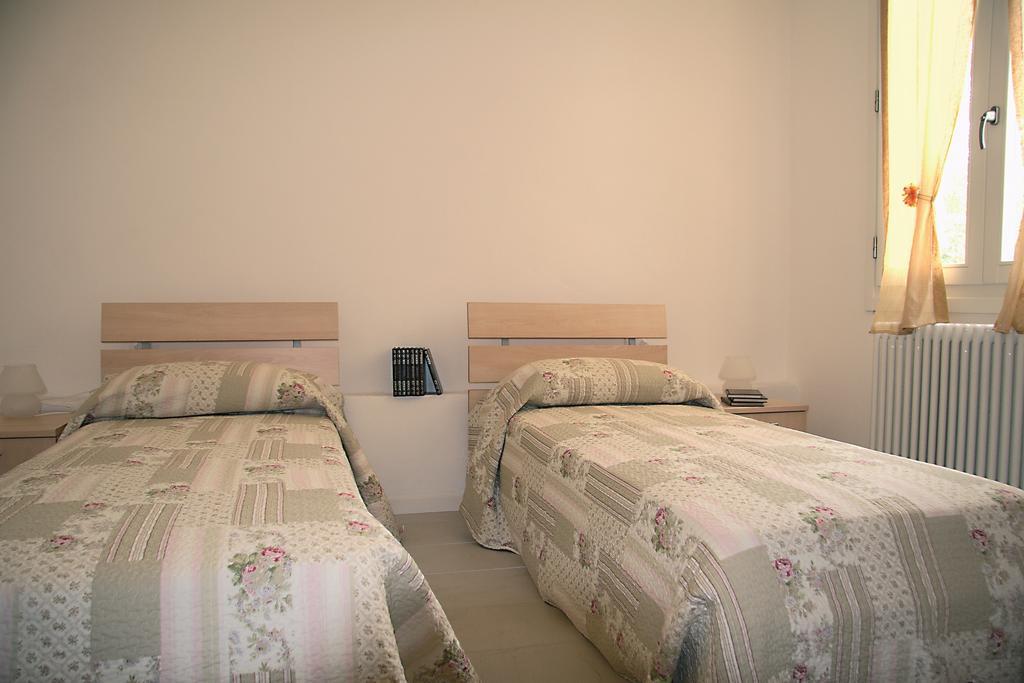 Bed And Breakfast Venice House Noale Habitación foto